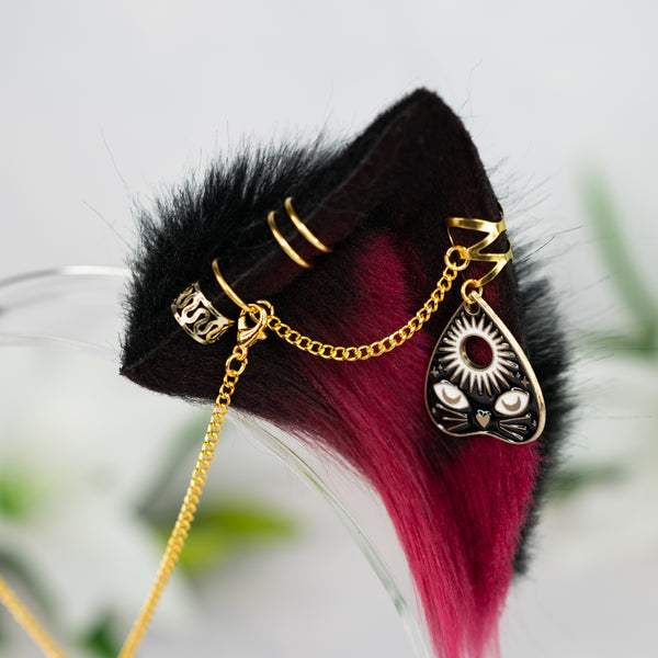 Bewitched vision kitten (Crimson / gold)