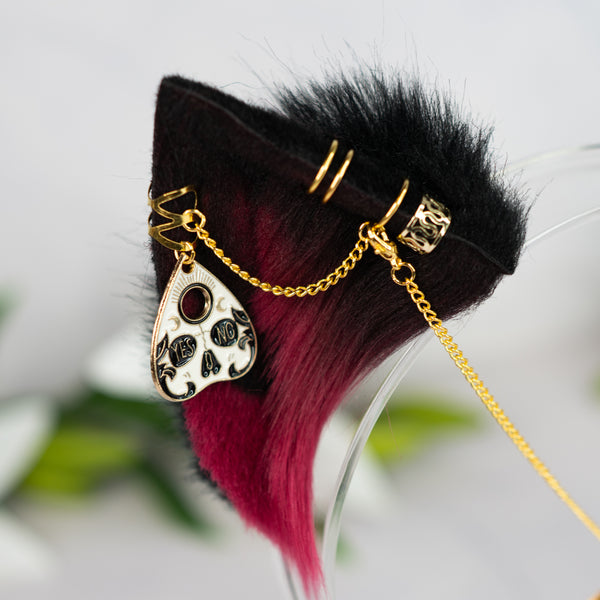 Bewitched vision kitten (Crimson / gold)