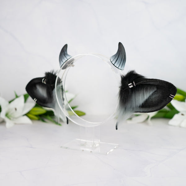 Cow ears with Piercings (Black/grey)
