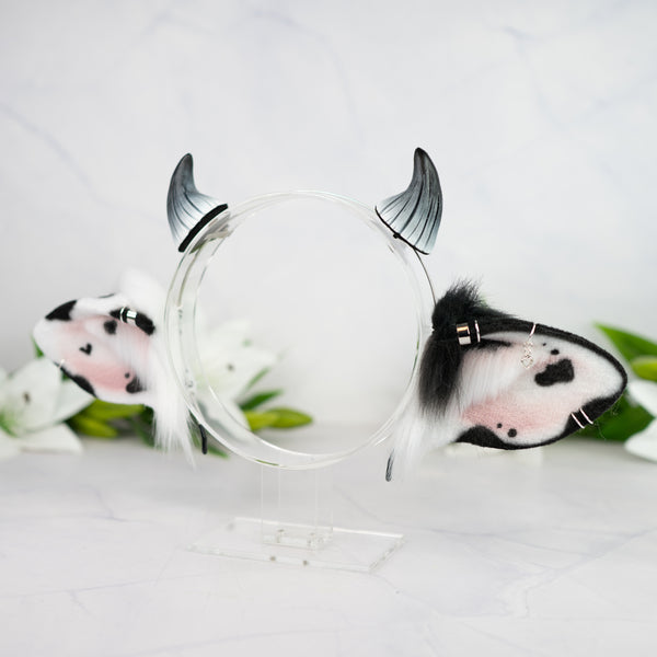 Classic cow ears - Mismatched with Piercings (1)
