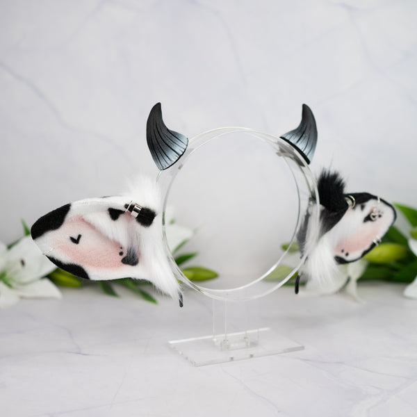 Classic cow ears - Mismatched with Piercings (2)