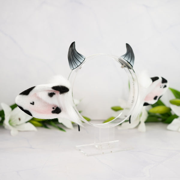 Classic cow ears