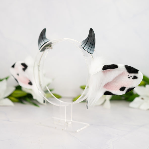 Classic cow ears