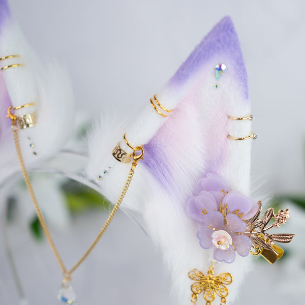 Lilac blossom fox ears