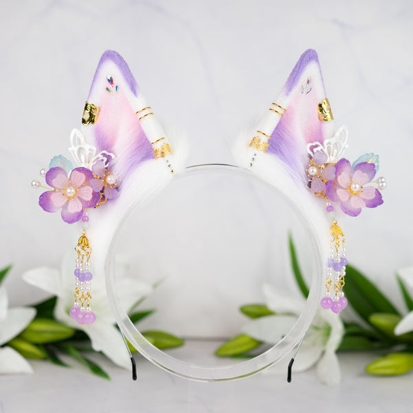 Lilac flower wolf ears