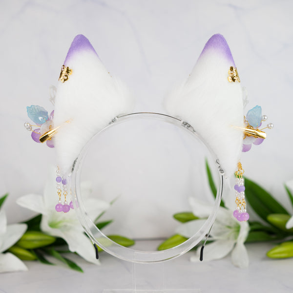 Lilac flower wolf ears
