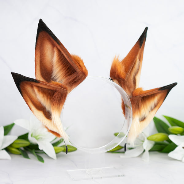 Natural fox goddess