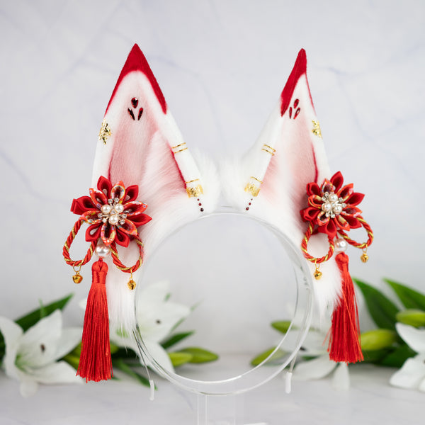 Shrine kitsune ears