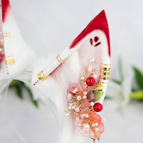 Shrine kitsune ears