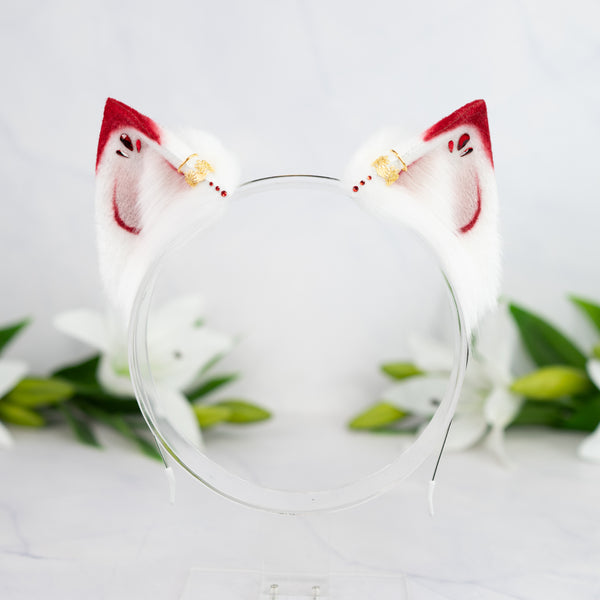 Shrine kitten ears