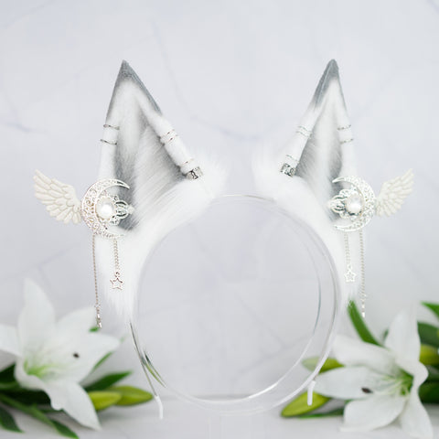 Silver angelic fox ears