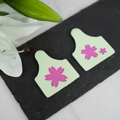 Magnetic cow ears tags - Light green / pink - Sakura