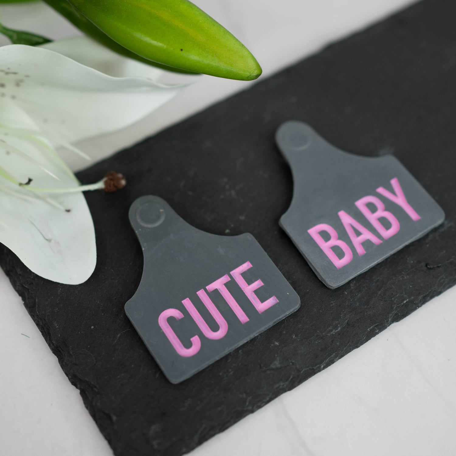 Magnetic cow ears tags - Grey / Pastel pink - Cute / Baby