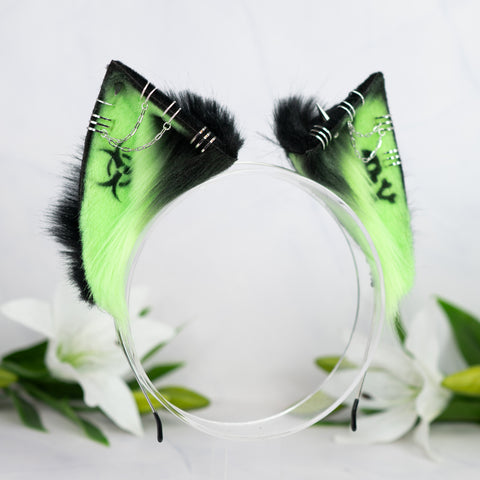 Toxic green cat ears (UV)
