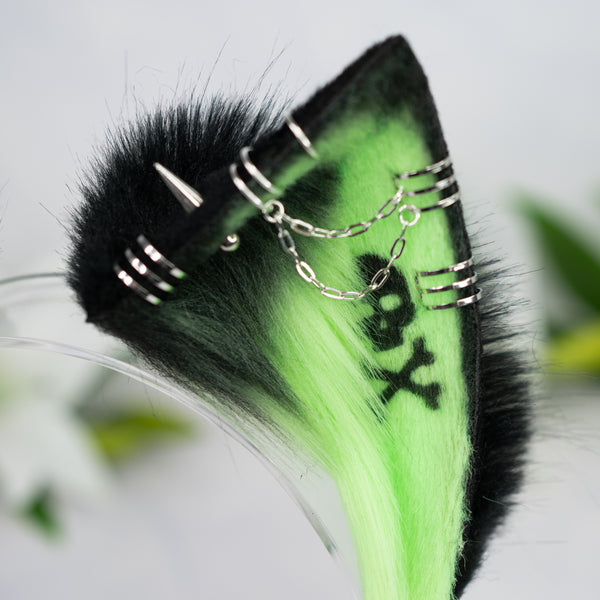 Toxic green cat ears (UV)