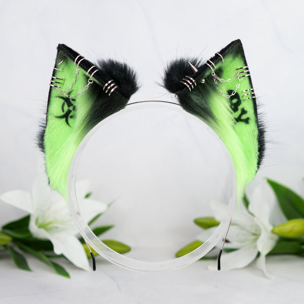 Toxic green cat ears (UV)