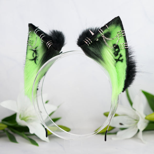 Toxic green cat ears (UV)