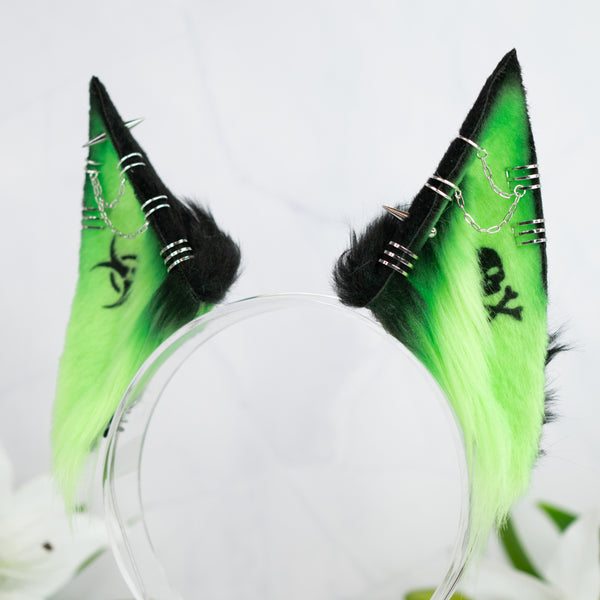 Toxic green fox ears (UV)