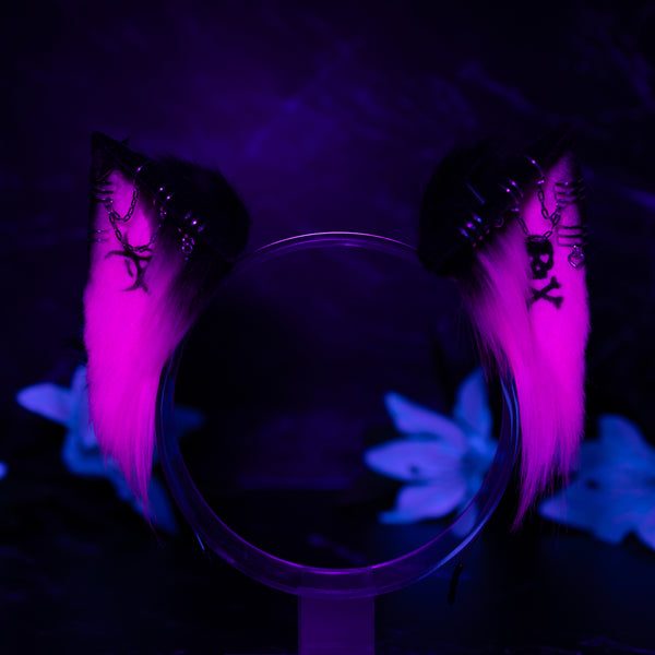 Toxic love cat ears (UV)