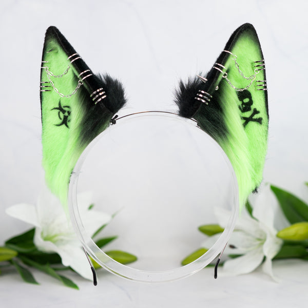 Toxic green wolf ears (UV)