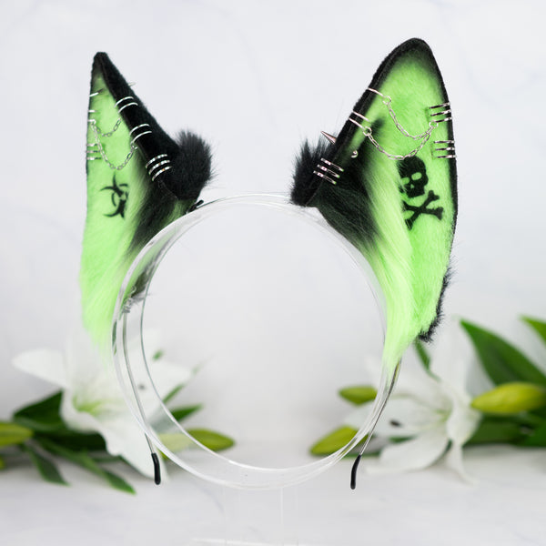 Toxic green wolf ears (UV)